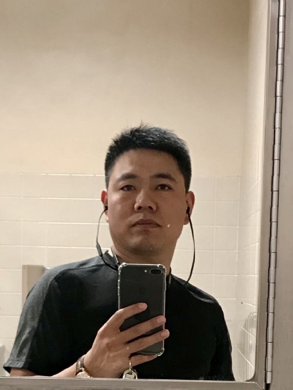 张智博的第一张照片--石家庄闪婚服务中心
